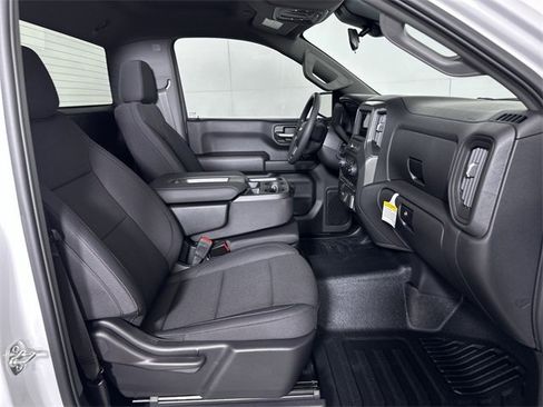 New 2026 Chevrolet Silverado 1500 W/T image 25