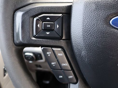 Used 2019 Ford F350 XLT w/ XLT Premium Package AWD/4WD image 29