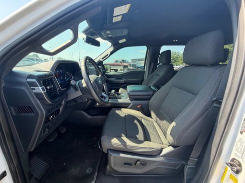 Used 2023 Ford F150 XLT AWD/4WD image 3