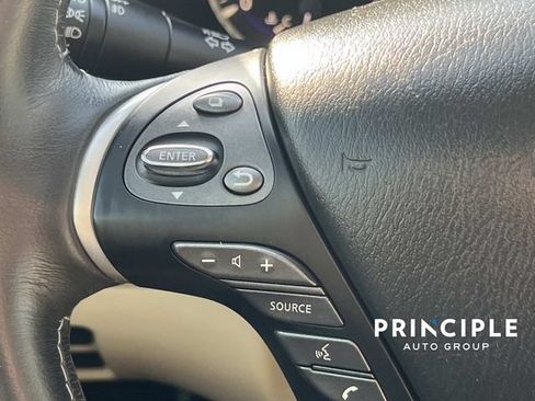 Used 2019 INFINITI QX60 Luxe w/ Sensory Package FWD image 19