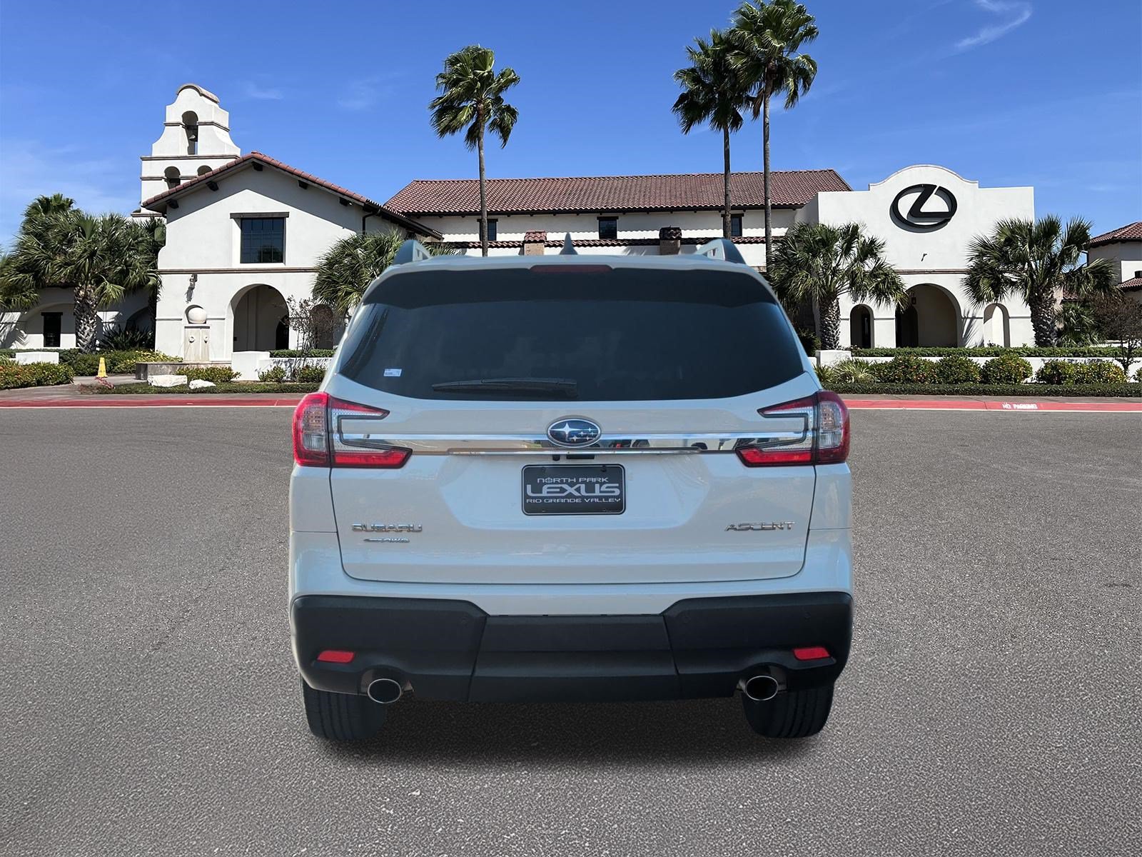Used 2025 Subaru Ascent Premium AWD/4WD image 3