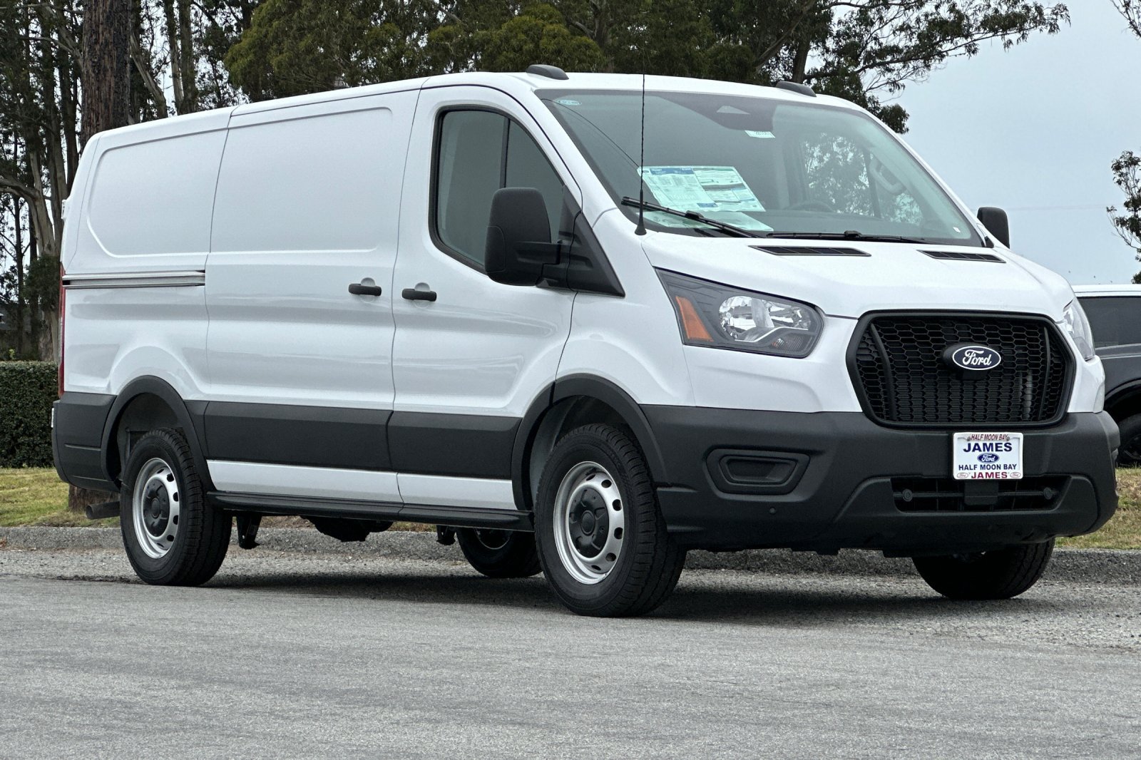 New 2026 Ford Transit 150 Low Roof RWD image 7