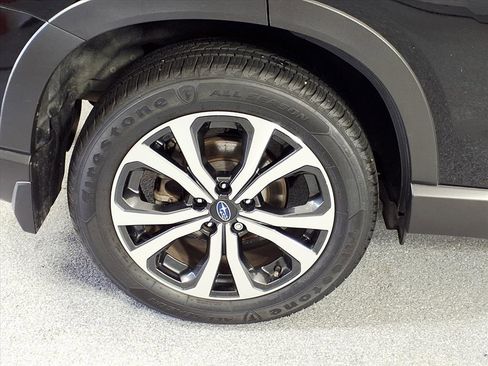 Used 2019 Subaru Forester Limited w/ Popular Package #3 image 3