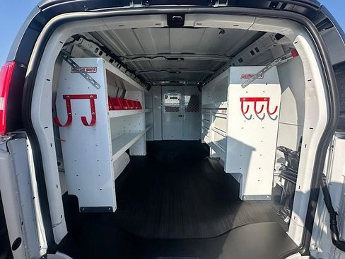 New 2025 Chevrolet Express 2500 w/ Enhanced Convenience Package image 10