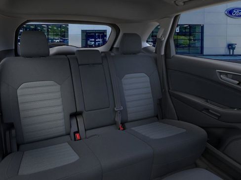 New 2024 Ford Edge SE image 11