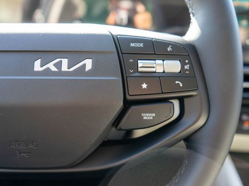 New 2026 Kia Sportage EX AWD/4WD image 19