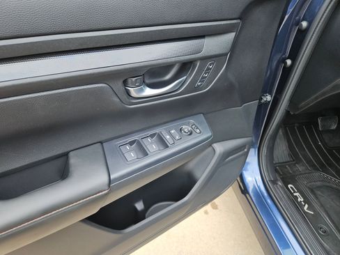 Certified 2025 Honda CR-V Sport-L image 14