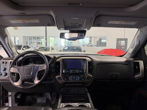 Used 2018 GMC Sierra 3500 Denali w/ Duramax Plus Package AWD/4WD image 10