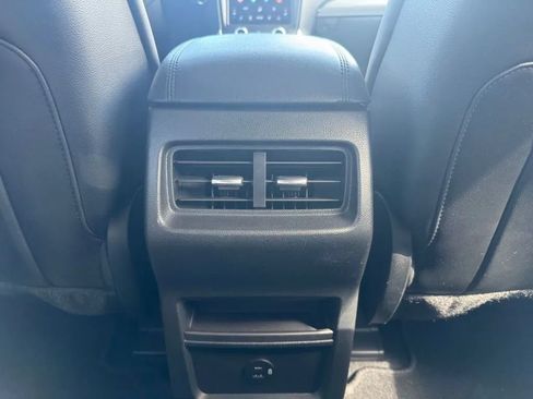 Used 2022 Ford Edge SEL AWD/4WD image 19