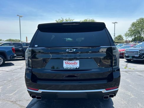 Certified 2025 Chevrolet Tahoe High Country AWD/4WD image 9