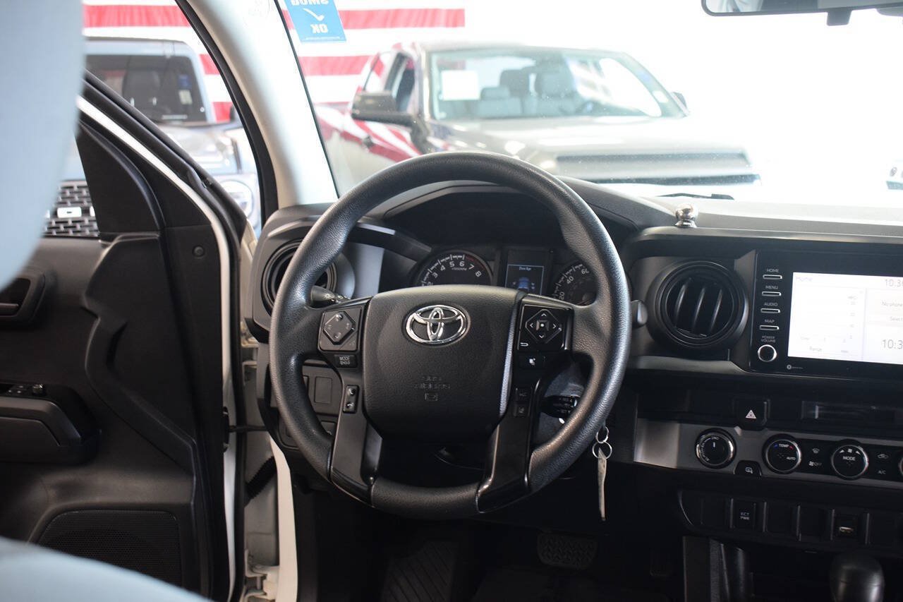 Used 2021 Toyota Tacoma SR AWD/4WD image 31