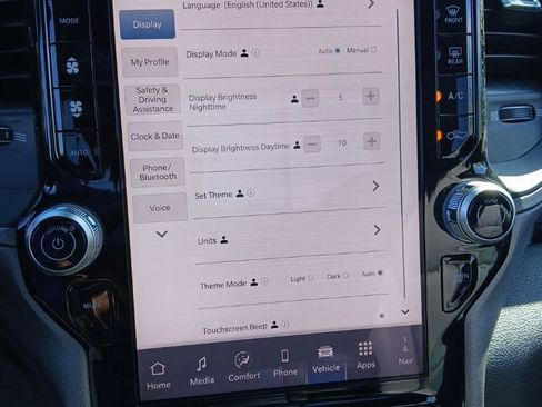 New 2026 RAM 2500 Tradesman AWD/4WD image 9