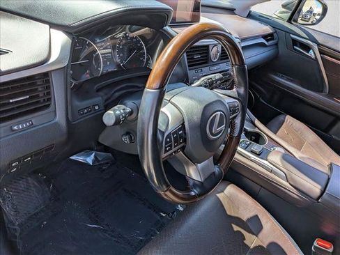 Used 2018 Lexus RX 350L AWD image 10