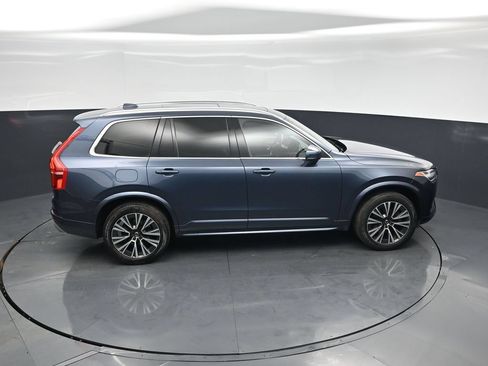 Used 2021 Volvo XC90 T5 Momentum w/ Protection Package Premier AWD/4WD image 38