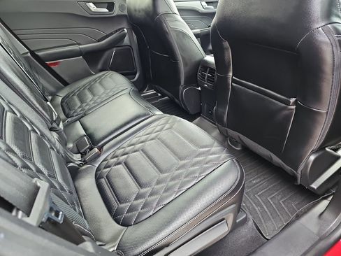 Used 2023 Ford Escape SE w/ PHEV Premium Package FWD image 14