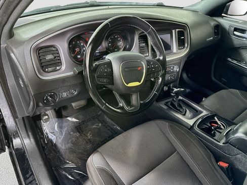 Used 2021 Dodge Charger SXT w/ Blacktop Package RWD image 23