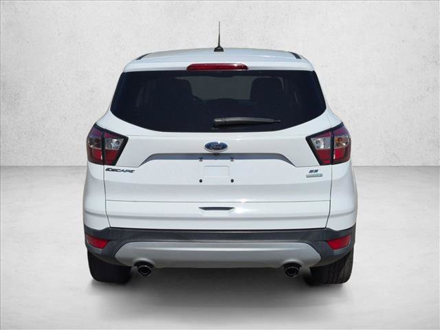 Used 2017 Ford Escape SE FWD image 6