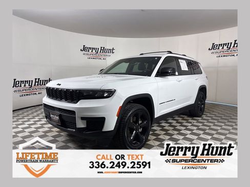 Used 2023 Jeep Grand Cherokee L Laredo AWD/4WD image 1