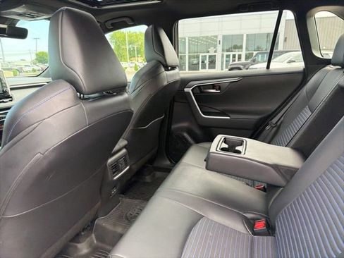 Used 2022 Toyota RAV4 XSE w/ XSE Grade Weather Package AWD/4WD image 36