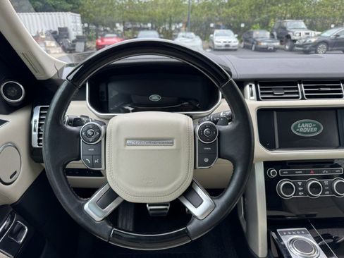 Used 2016 Land Rover Range Rover Supercharged AWD/4WD image 28