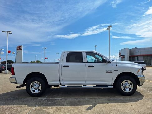 Used 2017 RAM 2500 Tradesman w/ Chrome Appearance Group RWD image 4