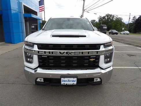 Certified 2022 Chevrolet Silverado 2500 LT w/ All Star Edition AWD/4WD image 9