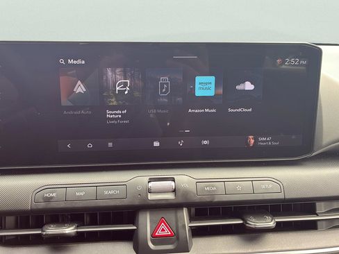 Used 2025 Kia K4 FWD image 37