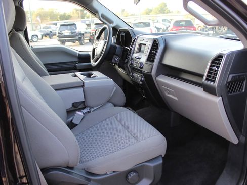 Used 2018 Ford F150 XLT image 27