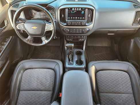 Used 2017 Chevrolet Colorado Z71 image 24