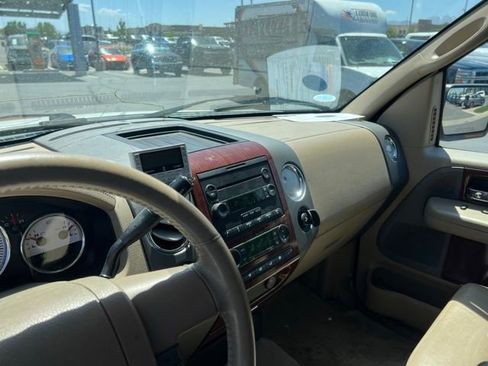 Used 2005 Ford F150 XLT AWD/4WD image 24