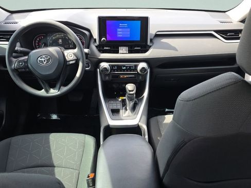 Used 2025 Toyota RAV4 XLE w/ Convenience Package AWD/4WD image 11