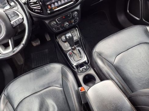 Used 2020 Jeep Compass Limited image 10