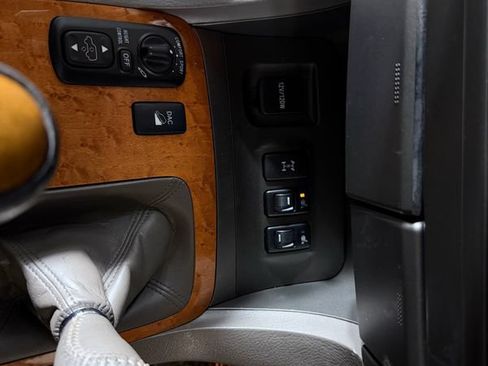 Used 2004 Lexus GX 470 AWD/4WD image 14
