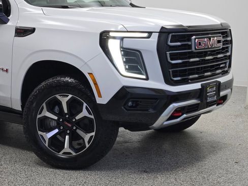 New 2026 GMC Yukon XL AT4 w/ AT4 Premium Package AWD/4WD image 2
