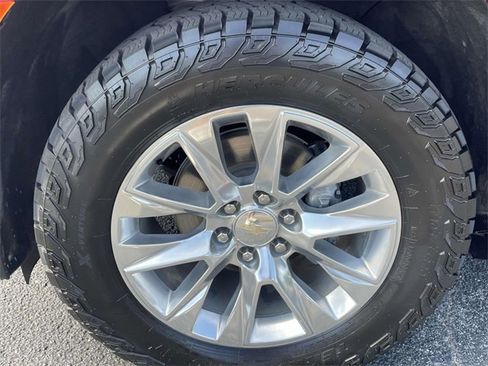 Certified 2023 Chevrolet Tahoe Premier w/ LPO, Illumination Package image 8