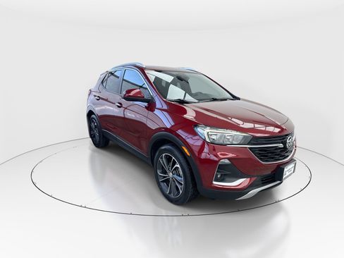 Used 2022 Buick Encore GX Select image 2