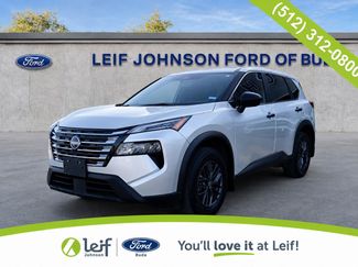 Used 2024 Nissan Rogue S FWD video 1