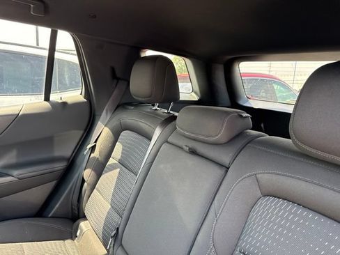 Used 2026 Chevrolet Equinox LT AWD/4WD image 6
