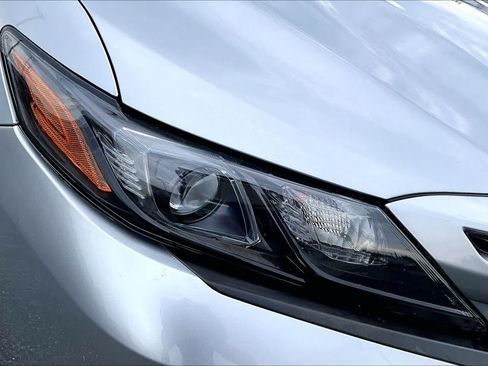 Used 2023 Toyota Camry SE FWD image 28
