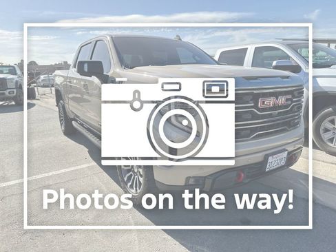 Used 2022 GMC Sierra 1500 AT4 w/ AT4 Premium Package AWD/4WD image 1