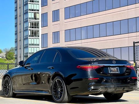 Used 2023 Mercedes-Benz S 580 4MATIC Sedan image 5