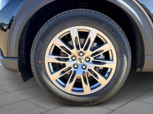 New 2026 Ford Explorer Platinum image 11