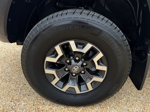 Used 2022 Toyota Tacoma 4x4 Double Cab image 55