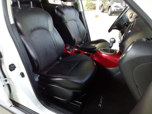 Used 2013 Nissan Juke SL w/ Chrome Pkg AWD/4WD image 17