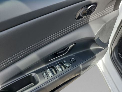 New 2026 Hyundai Elantra SEL Sport Premium FWD image 16