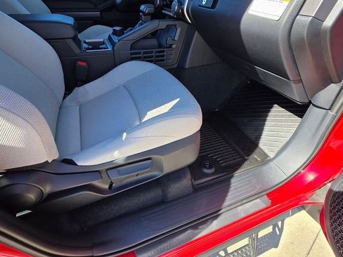 Used 2025 Toyota 4Runner SR5 image 15