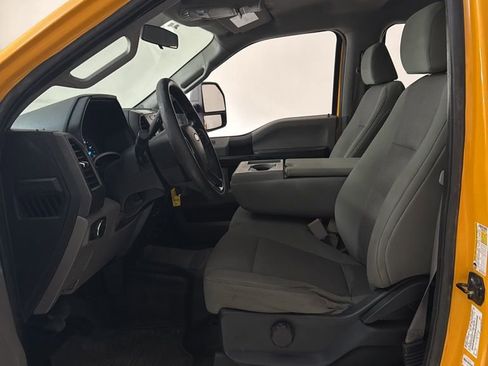 Used 2019 Ford F250 XL w/ Power Equipment Group image 21