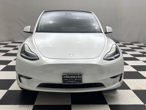 Used 2023 Tesla Model Y Long Range image 3