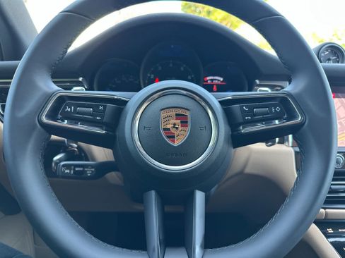 New 2026 Porsche Macan AWD/4WD image 25