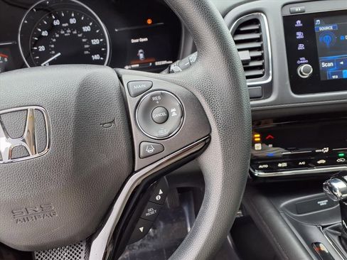 Used 2022 Honda HR-V EX image 17